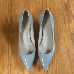 Ann Taylor kitten heel grey patent leather